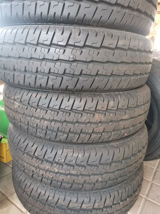 Anvelope 215/75 R16C