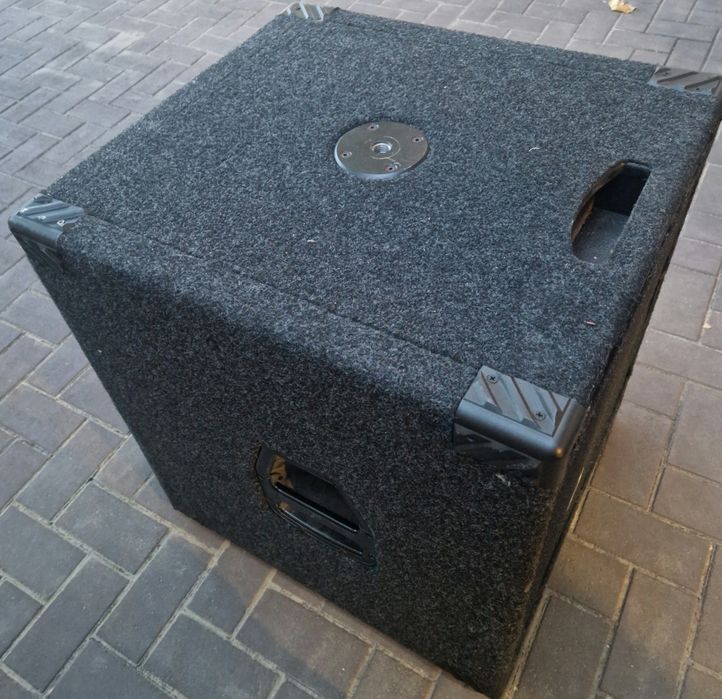 Cutii boxe subwoofer basii 18 toli