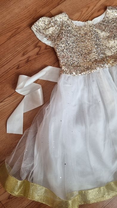 Детские нарядные платья