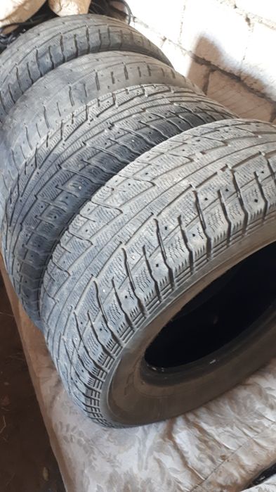 Автомобильные шины в комплекте