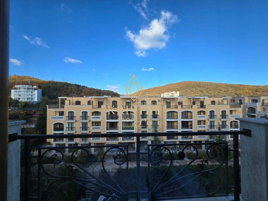 Продава се Тристаен апартамент в к.к. Елените - 82 кв.м за 842 €/кв.м - Снимка #15