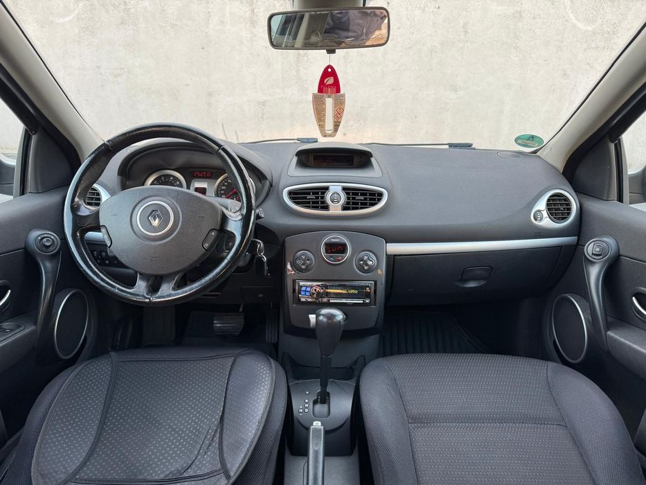 Renault Clio 1.6