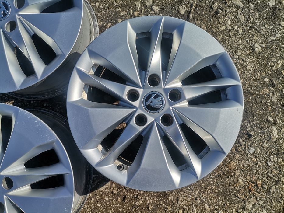 16 цола джанти за Skoda Octavia Шкода Октавия ДВА БРОЯ