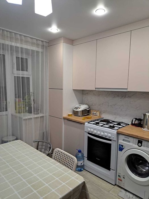 Продам 3-комн квартиру, мкр Береке
