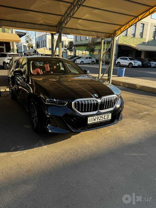 BMW i-5 35L 618км 2025й