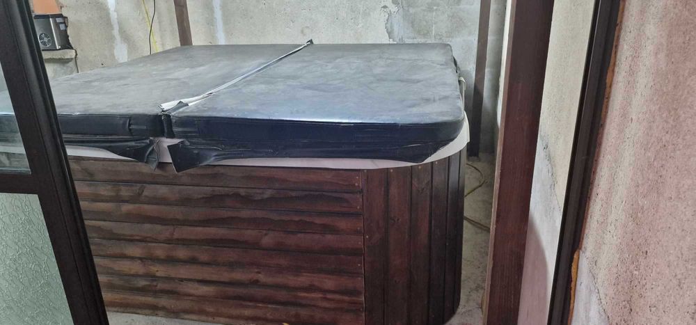 джакузи / хидромасажна вана