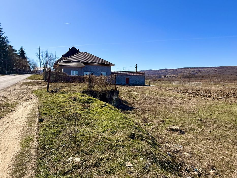 Teren de vanzare intravilan pentru casa 720 mp
