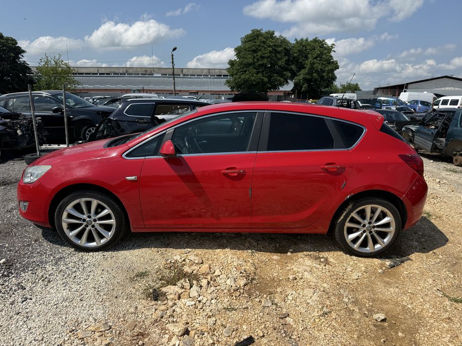Opel Astra J 1.6 бензин 116 к.с. 2010 на части