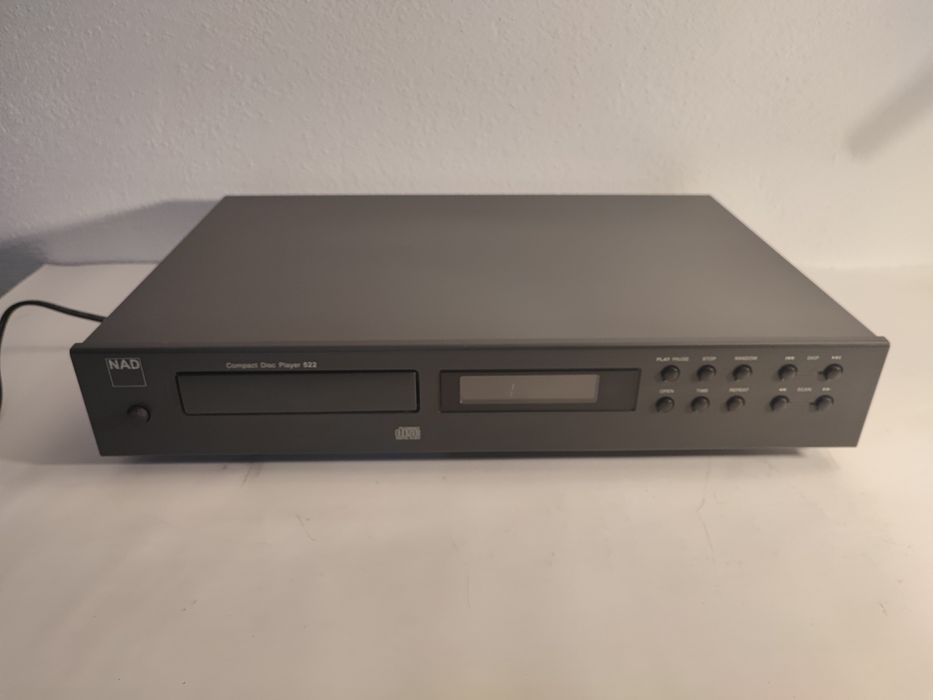 CD NAD 522 compact disc