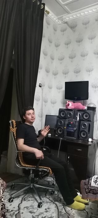 Музыкальный центр Sony.