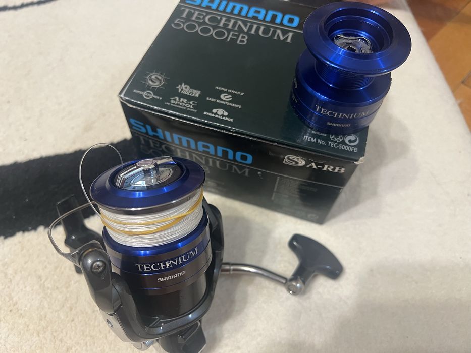 Shimano TECHNIUM 5000FB