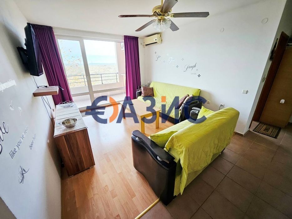 Продава се Тристаен апартамент в к.к. Слънчев бряг - 76 кв.м за 571 €/кв.м - Снимка #3