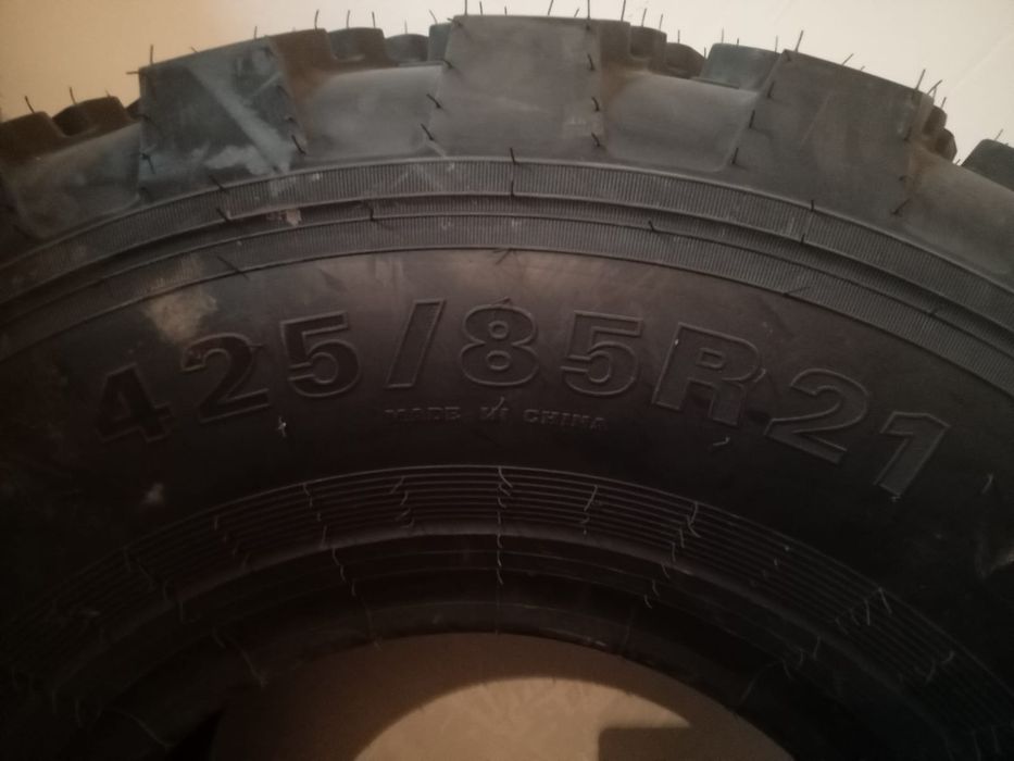 425/85/21Продам новые  баллоны  в отличном состоянии