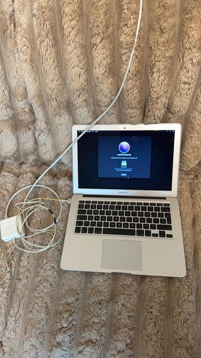 MacBook air 13 inch 2017