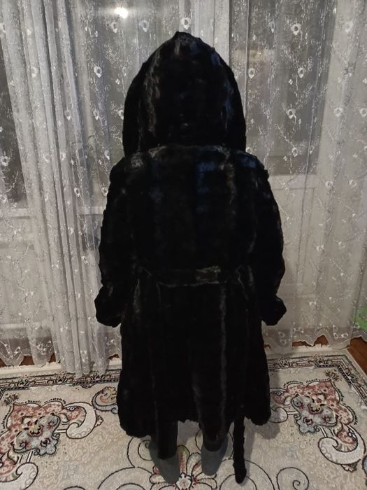 Норковая шуба в отличном состоянии
