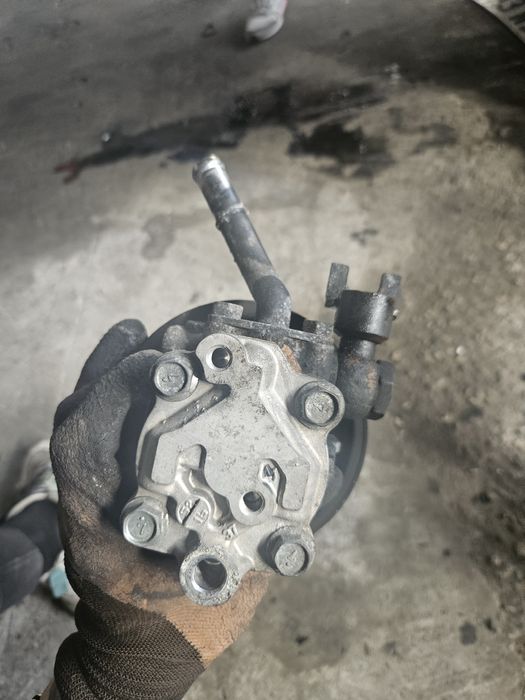 Хидравлична помпа за Infiniti Qx70 3.0d