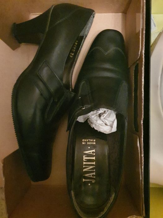 Кроссовки туфли сабо макасы