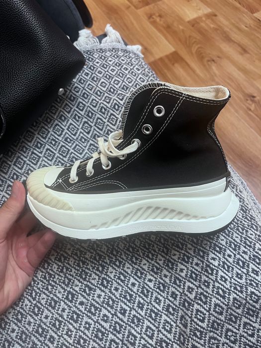 Кеды Converse Chuck универсальные