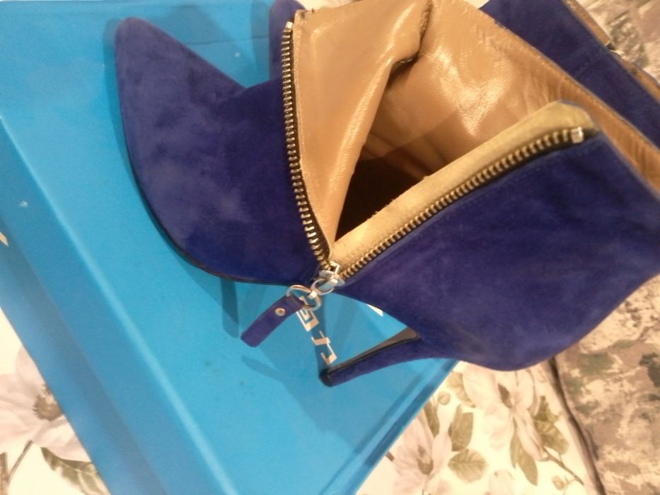 Обувь женская  на каблуке!