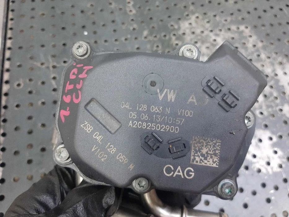 clapeta acceleratie  1.6 tdi  vw golf 7  audi a3 8v skoda octavia 3 seat leon altea 04l128059m 04l128063n