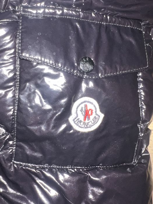 Geaca moncler negru lucios