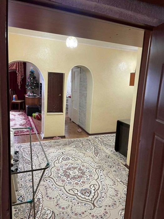 Продам 4х комнатный дом район КСК