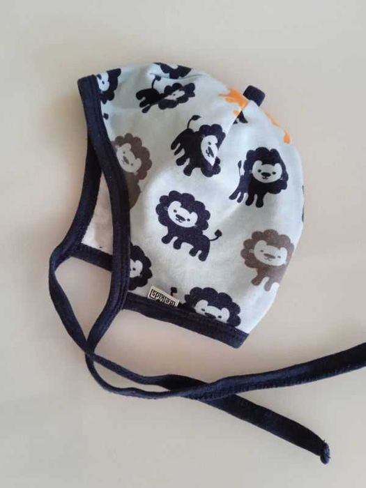 Бодита бебешки, разм.74/80, 4 броя и Шише 275 мл