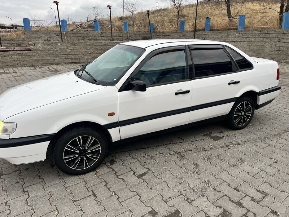 Продаю живой пассат сел поехал