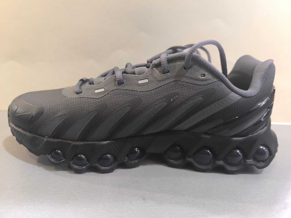 Nike Air Max Dn N38 и N38,5.Маратонки с камери.Нови.Оригинал.