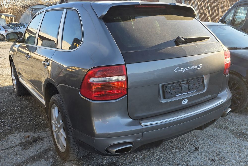 Porsche Cayenne S 4.8 V8 Facelift Swiss