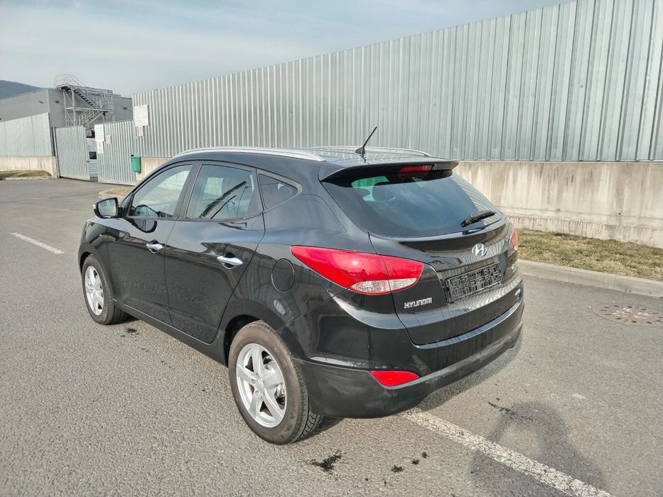 Hyundai IX35/2LITRI Diesel 140cp/Tracțiune 4*4(4*2)La Buton/An 2011