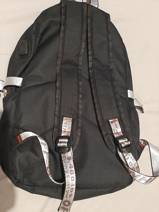 Ghiozdan fete, merge pt orice varsta