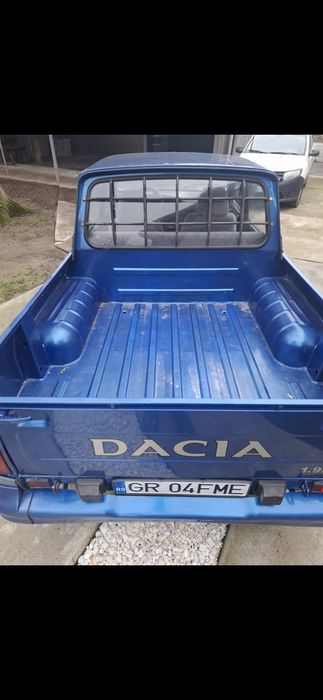 Autoutilitara Dacia 2006