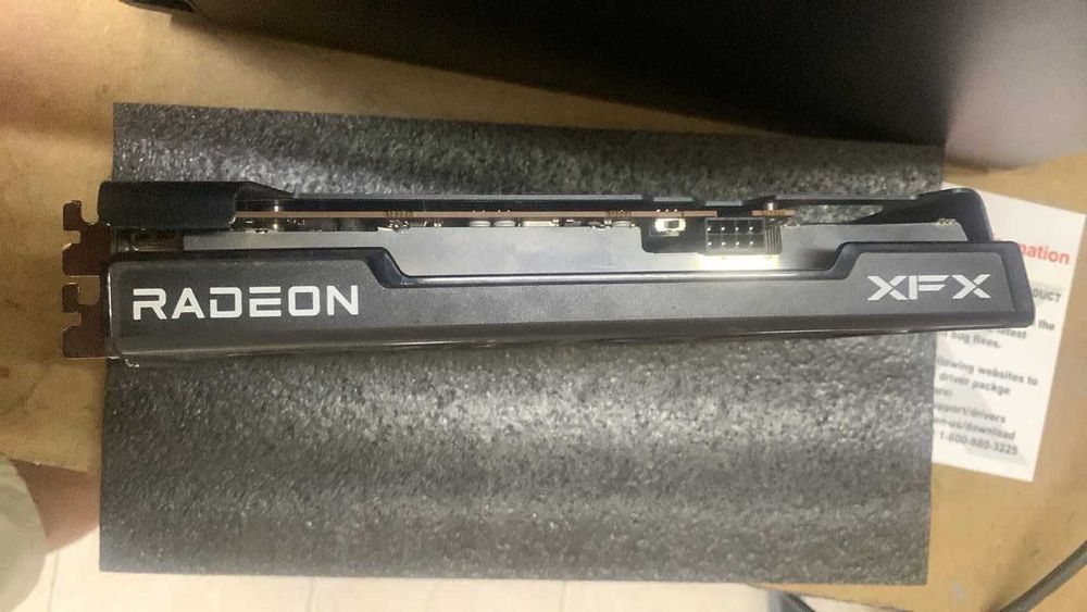 AMD Radeon XFX Swift 210 6600 8GB DDR6 Гаранция 3 месеца