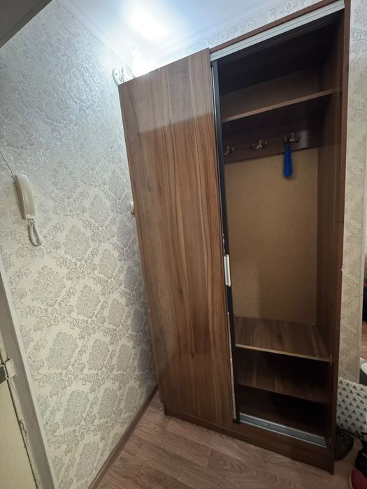 Срочно продам прихожку