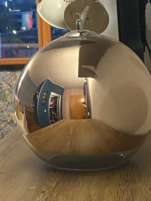 Лампа, осветителко тяло за таван