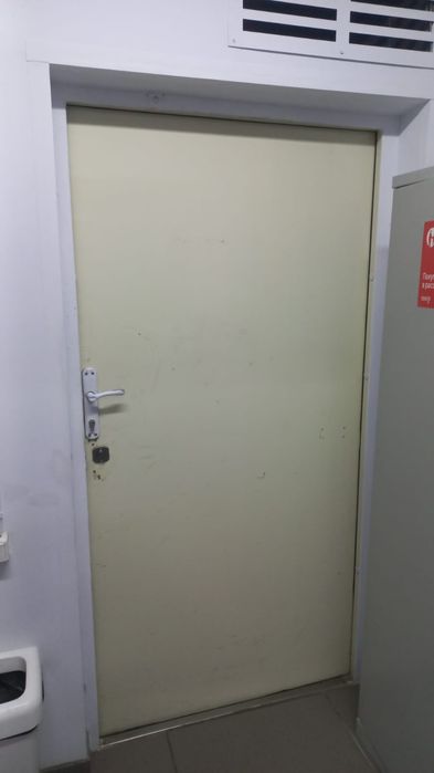 Железная дверь  бу