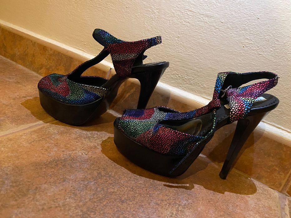 Sandale piele naturala marime 34