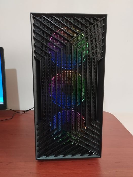 Старенький игровой компьютер