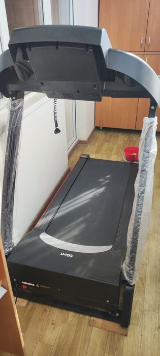 Продам беговую дорожку