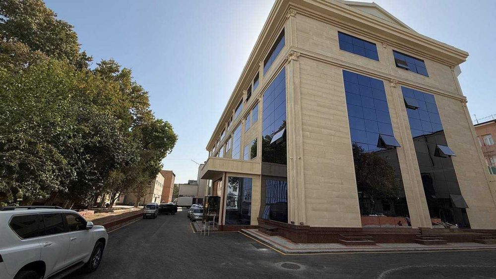 ИжараПойтахт савдо маркази якинида офисга ижарага жой берилади.NR494/9