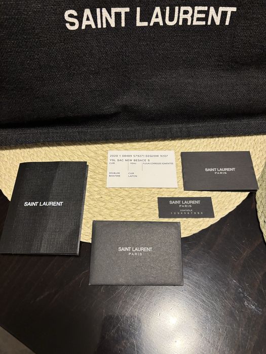 Yves Saint Laurent напълно автентична с документи