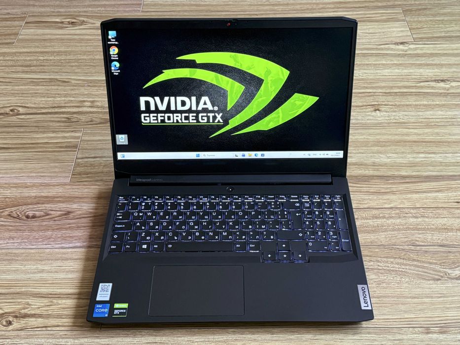 Lenovo Gaming`i5-11320H/GTX 1650/16GB RAM/256GB SSD/Full HD IPS