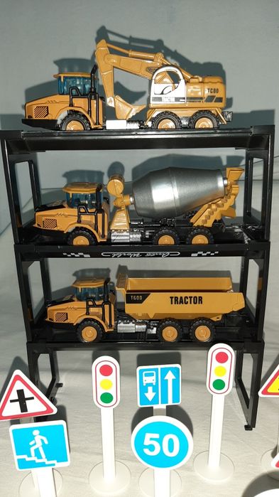 Машинки детские разные