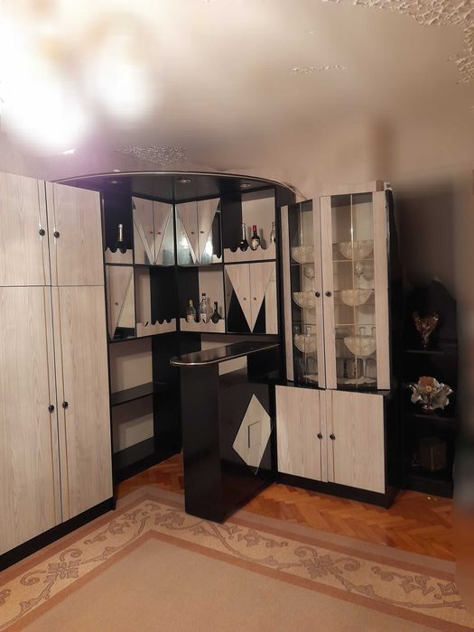 Продавам ъглова холна сеция