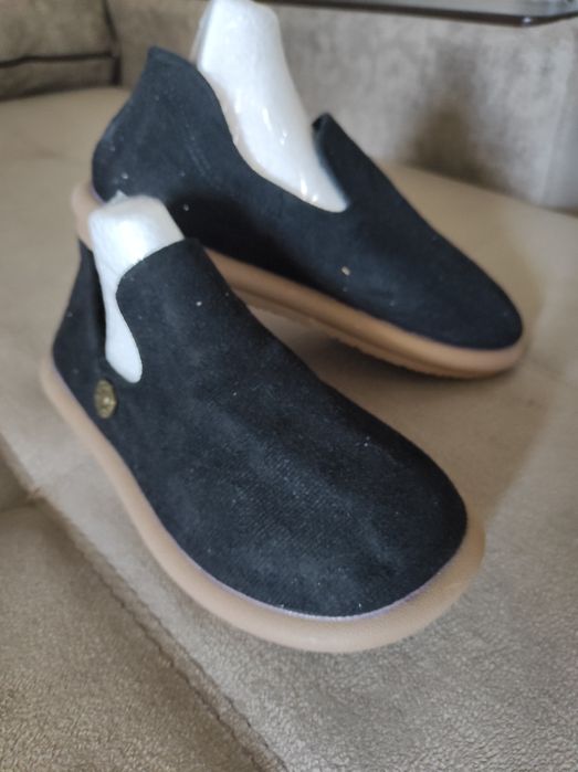 Продам босоногую обувь