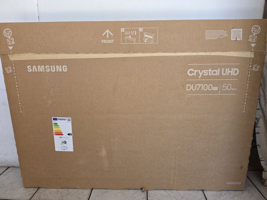 Ново Samsung Crystal UHD TV