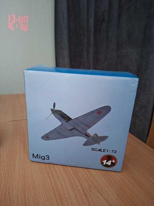 Модель самолёта.