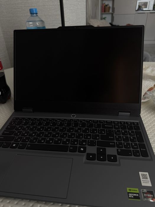 Lenovo LOQ 15ARP9