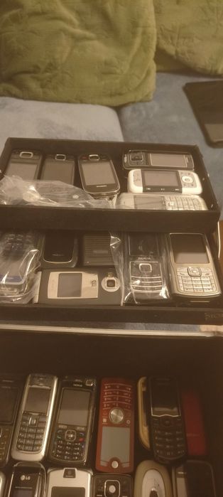Lot de telefoane vechi 60 de bucăți